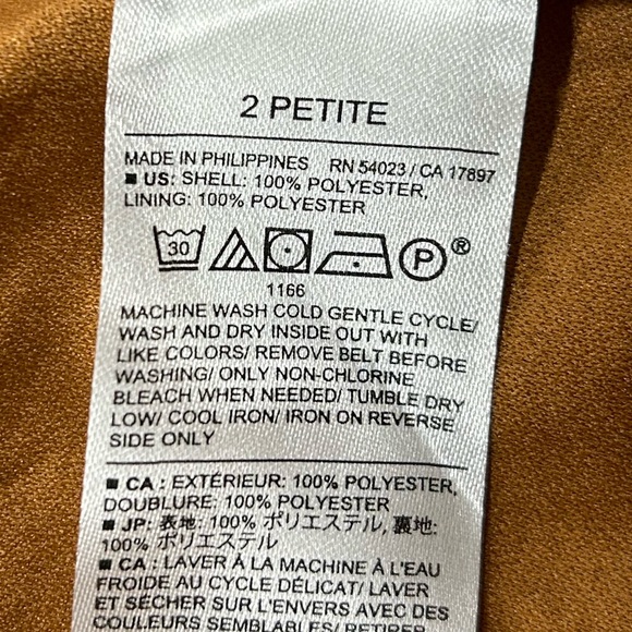 NWT Banana Republic Faux Leather Top Size Petite 2 - Picture 10 of 10